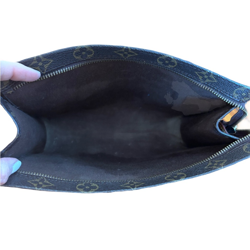 Louis Vuitton Monogram Zip Pouch / Cosmetic Case – Authentic - Picture 8 of 9